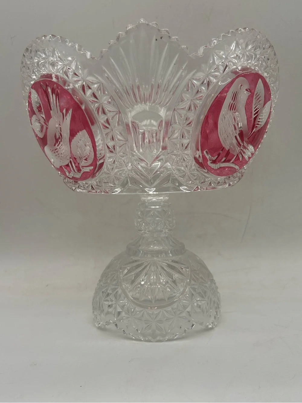 HOFBAUER Byrdes Collection, The Ruby Round Compote